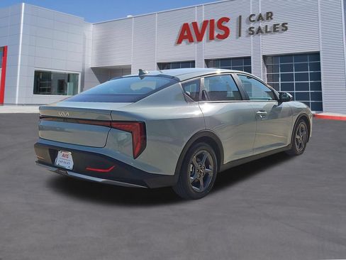 Used 2025 Kia K4 FWD image 6