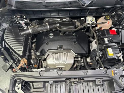 Used 2019 GMC Acadia SLE AWD/4WD image 5