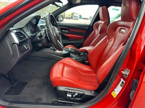 Used 2016 BMW M3 RWD image 29