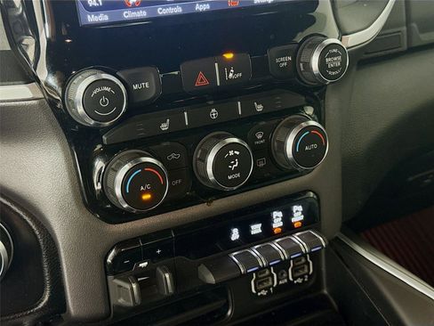 Used 2021 RAM 1500 Big Horn RWD image 17