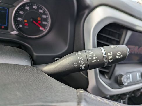 Used 2020 GMC Acadia SLE w/ Driver Convenience Package image 21