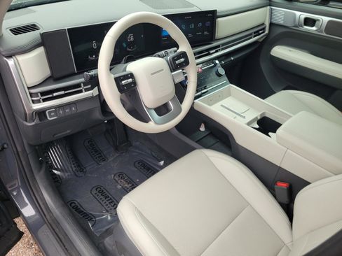Used 2025 Hyundai Santa Fe SEL image 23