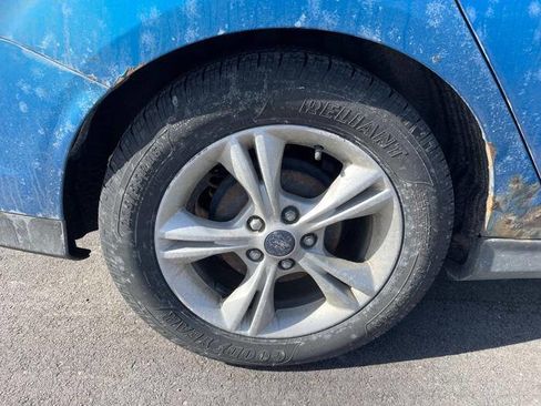 Used 2014 Ford Focus SE w/ SE Winter Package image 18