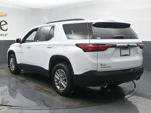 Used 2023 Chevrolet Traverse LT FWD image 37