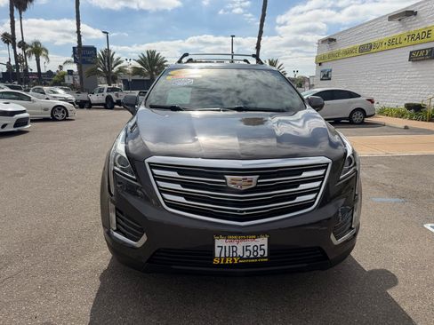 Used 2017 Cadillac XT5 Luxury FWD image 8