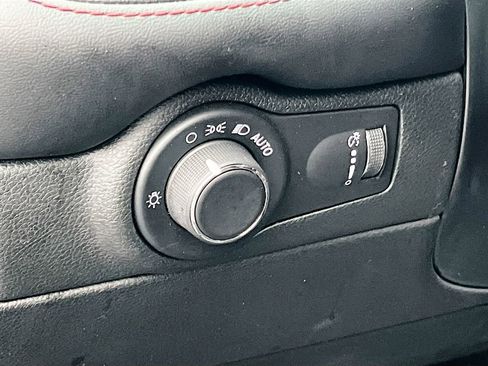 Certified 2024 Dodge Durango GT image 10