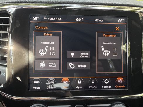 Used 2021 Jeep Grand Cherokee Limited w/ Premium Lighting Group AWD/4WD image 25