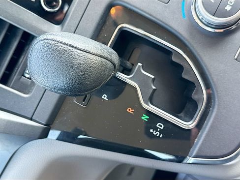 Used 2019 Toyota Sienna LE FWD image 19
