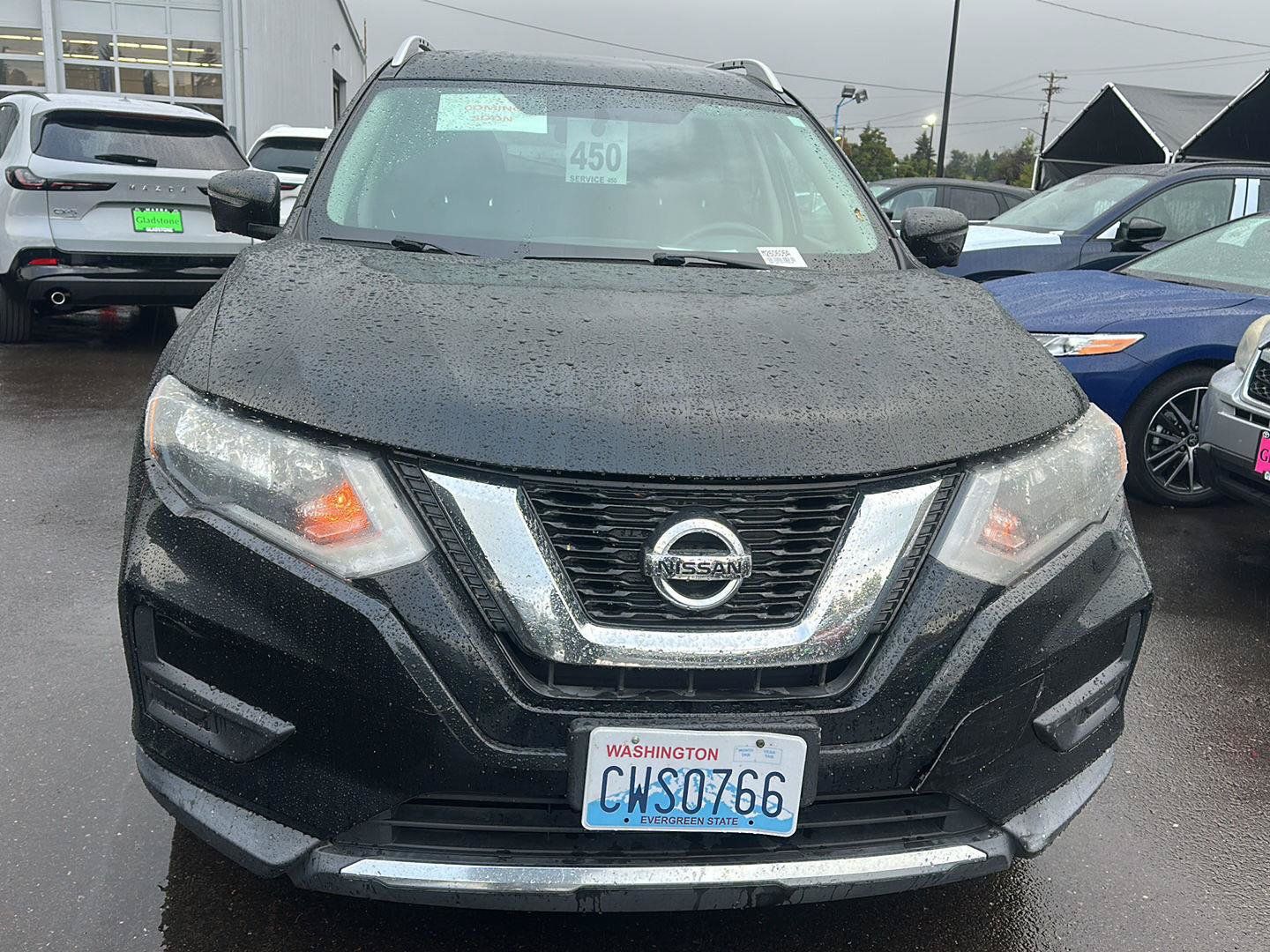 Used 2017 Nissan Rogue SV w/ SV Premium Package AWD/4WD image 6