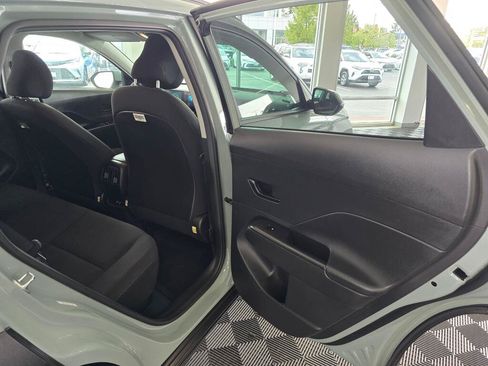 Used 2025 Hyundai Kona SEL AWD/4WD image 39