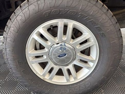 Used 2014 Ford F150 Lariat w/ Equipment Group 501A Mid AWD/4WD image 36