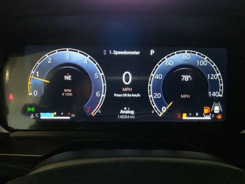 Used 2024 Jeep Grand Cherokee L Laredo AWD/4WD image 28