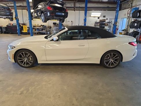 Used 2025 BMW 430i Convertible RWD image 2