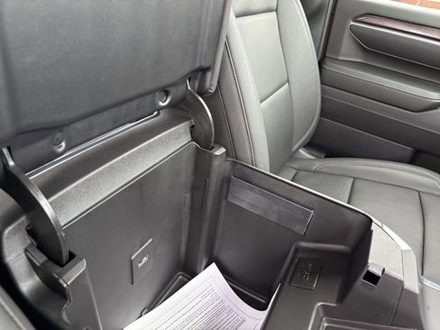 Used 2025 Chevrolet Silverado 2500 LTZ w/ LTZ Plus Package image 40