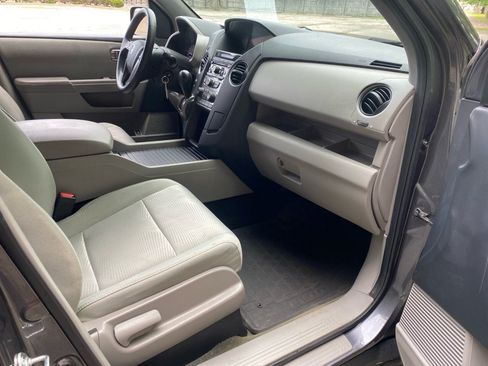 Used 2015 Honda Pilot LX image 25