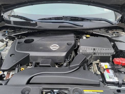 Used 2015 Nissan Altima 2.5 S w/ Power Driver Seat Package FWD image 29