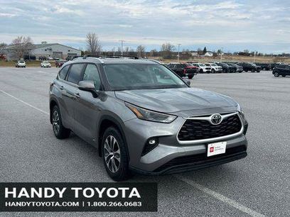 Certified 2025 Toyota Highlander XLE