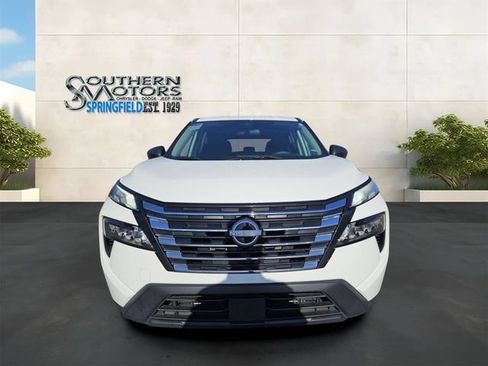 Used 2024 Nissan Rogue S FWD image 8