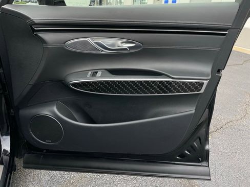 Used 2023 Genesis GV70 3.5T Sport w/ Sport Prestige Package image 30