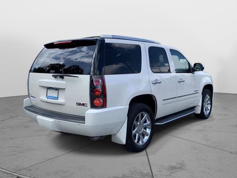 Used 2013 GMC Yukon Denali AWD/4WD image 3