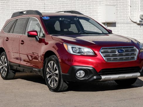 Used 2017 Subaru Outback 2.5i Limited image 6