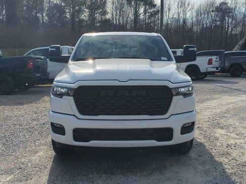 New 2026 RAM 1500 Express AWD/4WD image 8