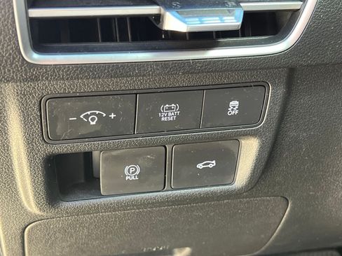 Used 2025 Hyundai Sonata SEL FWD image 26