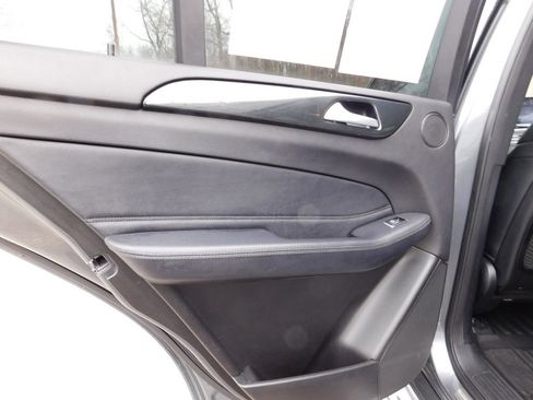 Used 2018 Mercedes-Benz GLE 350 4MATIC image 11