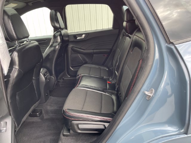 Used 2023 Ford Escape ST-Line w/ Tech Pack #1 AWD/4WD image 27