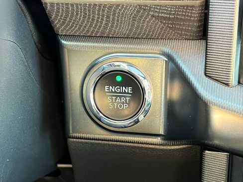 Used 2023 Ford F150 Platinum w/ Equipment Group 701A High image 38