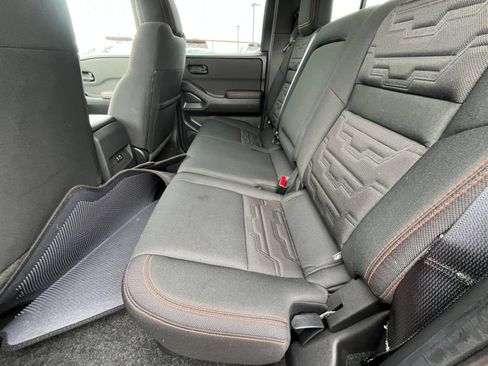 Used 2026 Nissan Frontier PRO-4X AWD/4WD image 26