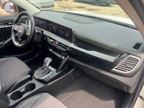 Certified 2024 Kia Seltos S AWD/4WD image 21