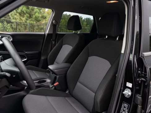 Used 2023 Kia Soul LX w/ Option Group 015 image 15