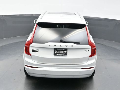 Used 2022 Volvo XC90 T6 Momentum w/ Climate Package image 34