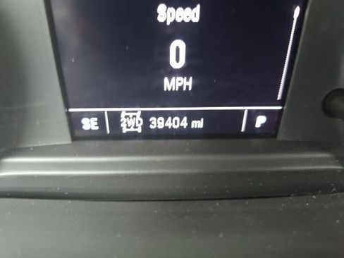 Used 2022 Chevrolet Silverado 1500 Custom Trail Boss image 12