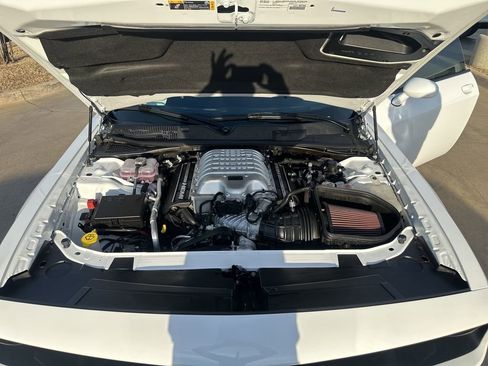Used 2020 Dodge Challenger SRT Hellcat Redeye image 23