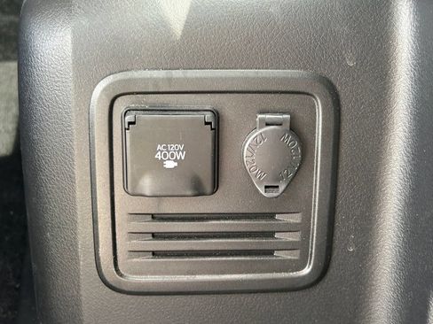 Used 2023 Toyota 4Runner SR5 Premium w/ Moonroof Package RWD image 14