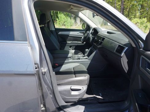 Used 2018 Volkswagen Atlas SE image 15