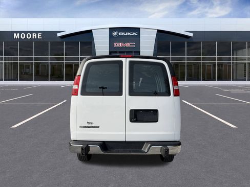 Used 2024 Chevrolet Express 2500 w/ Driver Convenience Package image 8