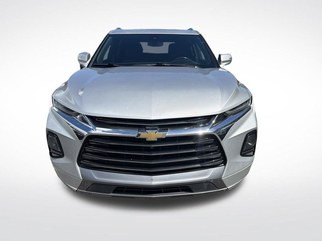 Used 2020 Chevrolet Blazer Premier w/ Driver Confidence II Package FWD image 3
