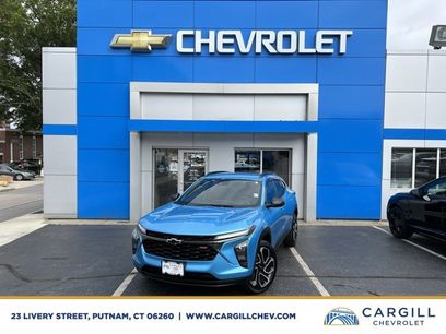 Used 2025 Chevrolet Trax RS
