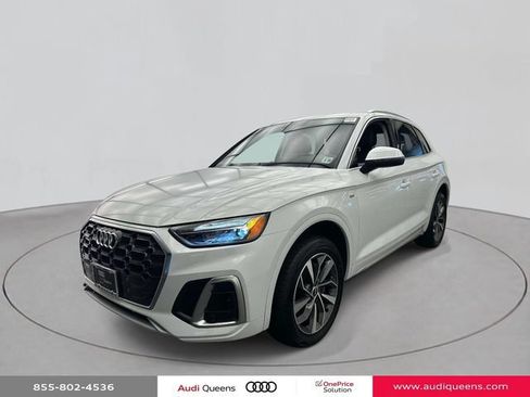 Used 2023 Audi Q5 2.0T Premium w/ Convenience Package AWD/4WD image 1