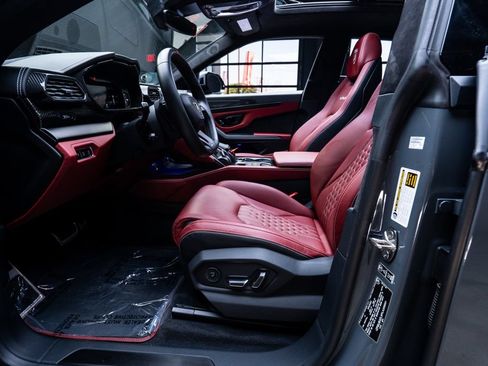 Used 2023 Lamborghini Urus S AWD/4WD image 30