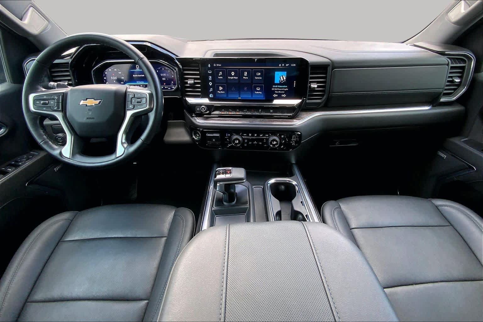 Used 2025 Chevrolet Silverado 1500 LTZ w/ LTZ Convenience Package II RWD image 15