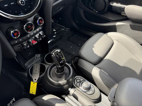 Used 2024 MINI Cooper S FWD image 13