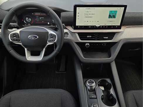New 2026 Ford Explorer Active image 11