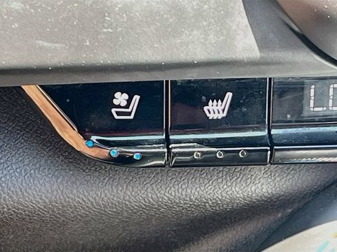 Used 2020 Chevrolet Camaro SS RWD image 20
