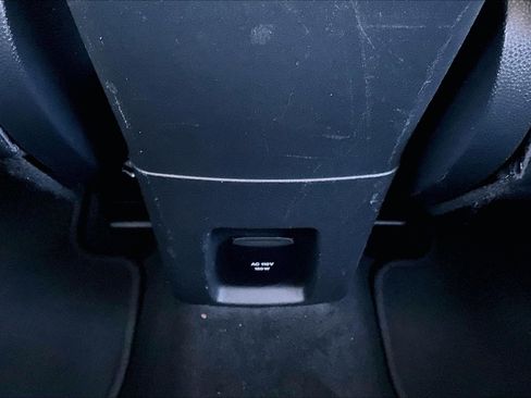 Used 2022 Ford EcoSport SES image 32