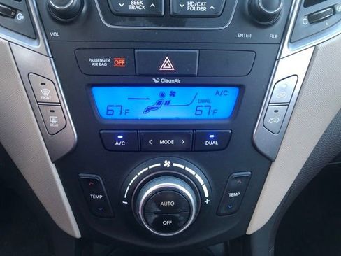 Used 2013 Hyundai Santa Fe Sport image 24