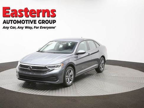 Used 2024 Volkswagen Jetta SE FWD image 51